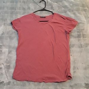 Brandy Melville maroon t-shirt
